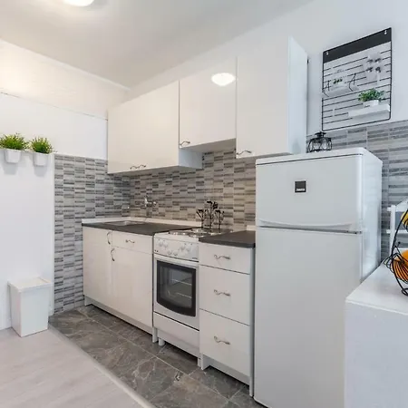 Jamblip アパート